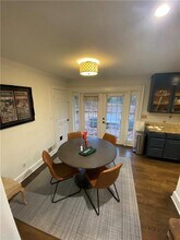 2006 Fairway Cir NE in Atlanta, GA - Building Photo - Building Photo