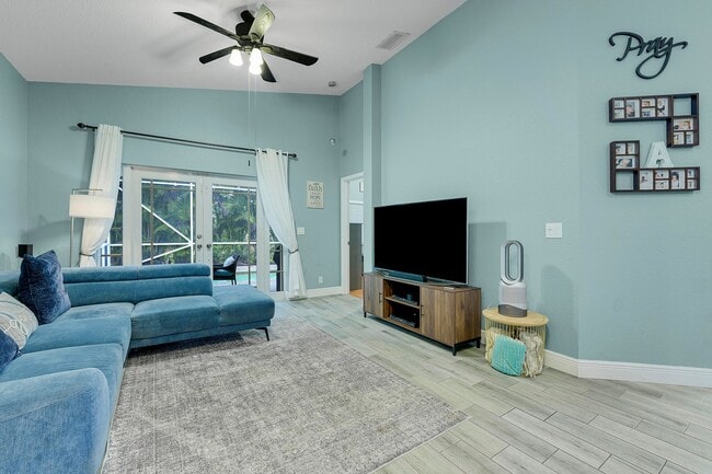 5959 Durango Dr in Wellington, FL - Building Photo - Building Photo