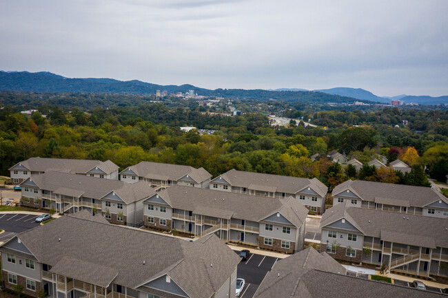 White Oak Grove Apartments