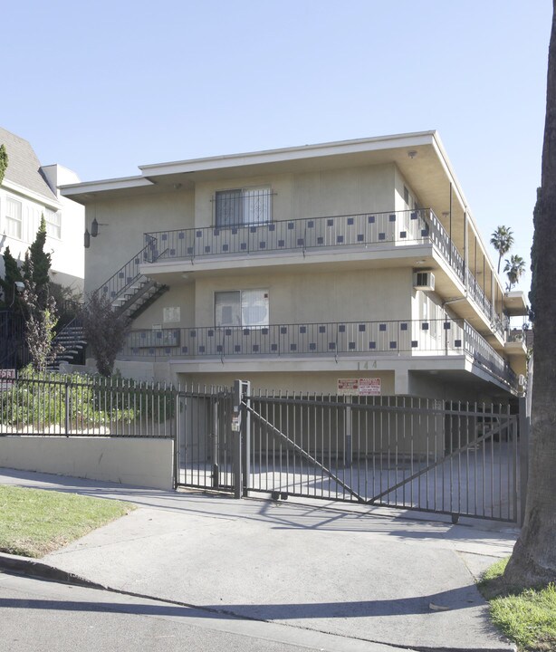 144 N Catalina St in Los Angeles, CA - Building Photo