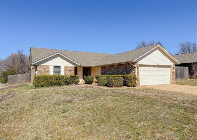 2205 Shamrock Dr in Edmond, OK - Building Photo - Building Photo