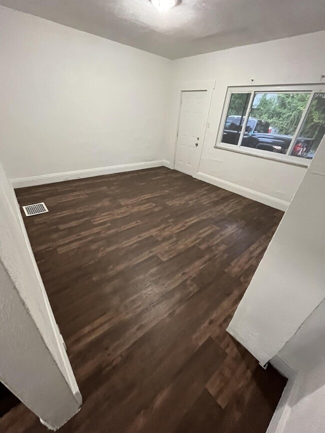 property at 1513 Ridge Ave