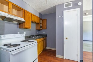 Vue on Royal Ridge in Fulton, KY - Building Photo