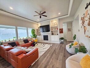 7015 W 32nd Ave in Kennewick, WA - Building Photo - Building Photo