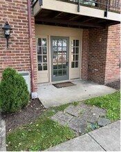 1000 Chatham Park Dr in Pittsburgh, PA - Building Photo - Building Photo