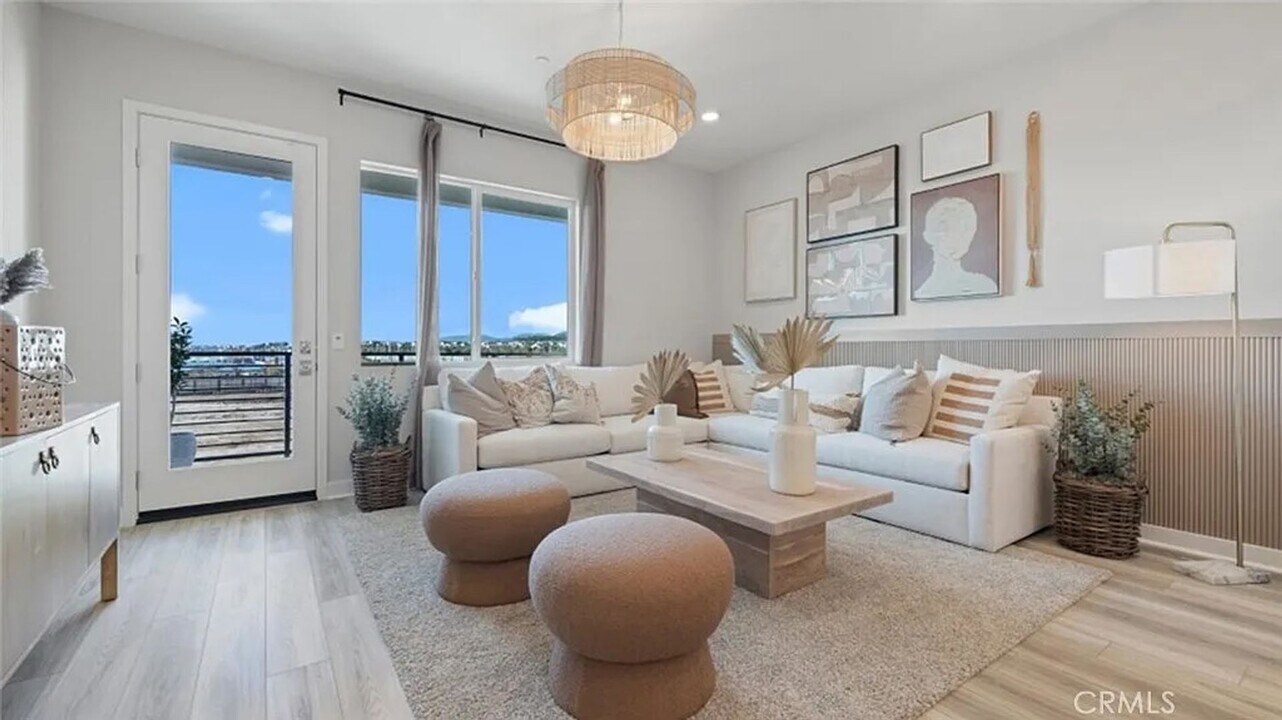 27226 Cranmore Wy in Valencia, CA - Building Photo