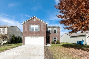 6806 W Stansbury Blvd in McCordsville, IN - Building Photo