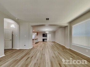 3442 Still Pond in San Antonio, TX - Building Photo - Building Photo