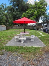 5312 Old Cheney Hwy, Unit Apt D in Orlando, FL - Foto de edificio - Building Photo