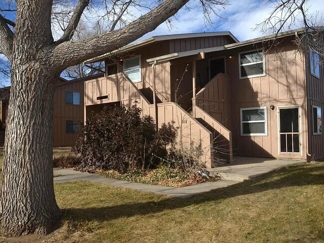 property at 511 W Geneseo St