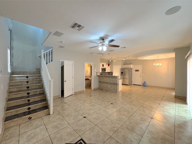 2048 E Heartwood Ln in Phoenix, AZ - Building Photo - Building Photo