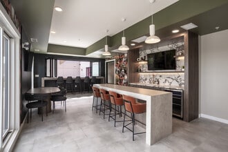 Lewis Block at Stadium Yards in Edmonton, AB - Building Photo - Interior Photo