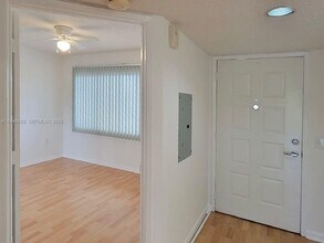 12651 SW 16th Ct in Pembroke Pines, FL - Building Photo - Building Photo