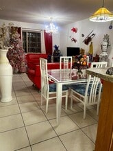 1334 W 42nd St in Hialeah, FL - Building Photo - Building Photo