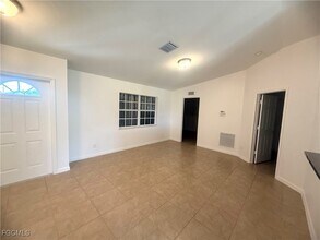 3100 40th St SW in Lehigh Acres, FL - Building Photo - Building Photo