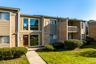 Legacy Place Apartments - Southfield, MI in Southfield, MI - Foto de edificio - Building Photo