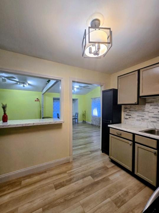 806 Bennett Rd in Middle Township, NJ - Building Photo