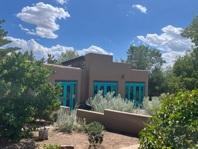 2356 Santa Barbara Dr., Unit Santa Barbara in Santa Fe, NM - Building Photo - Building Photo