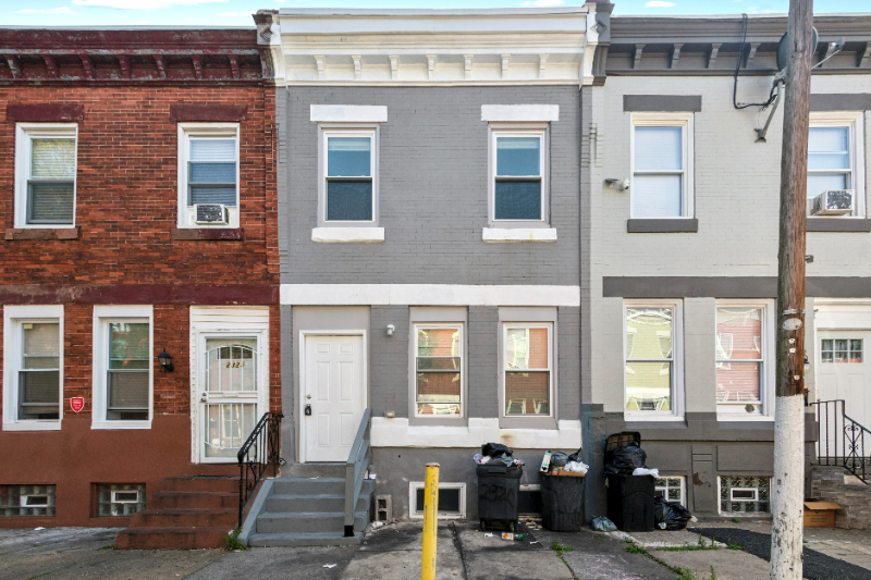 3025 Devereaux Ave in Philadelphia, PA - Building Photo