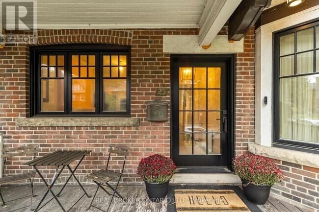 23 Triller Ave in Toronto, ON - Building Photo - Building Photo