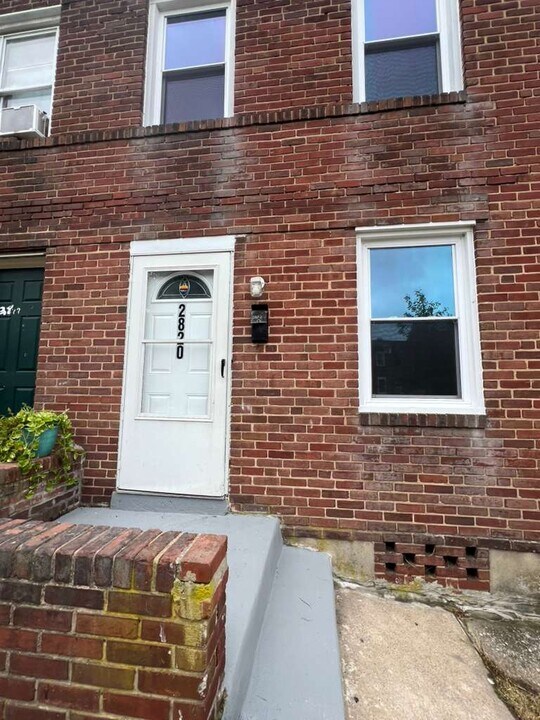 2820 Bookert Dr in Baltimore, MD - Building Photo