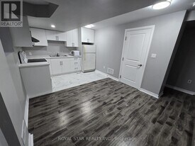 83 Irving Pl in London, ON - Building Photo