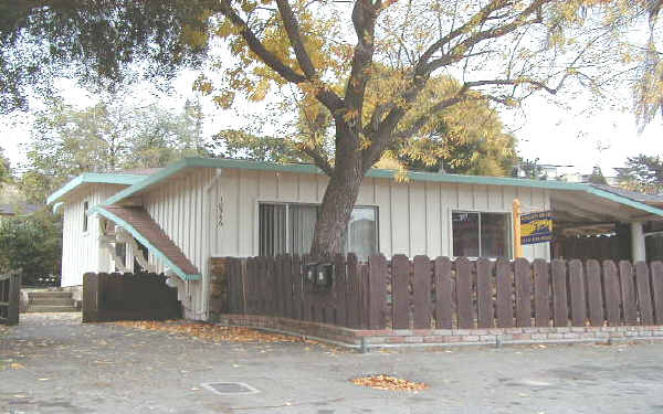 10540--10550 Mark St in Oakland, CA - Foto de edificio - Building Photo