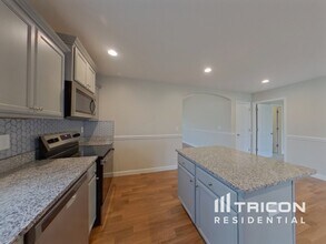 800 Alley Ridge Dr in Inman, SC - Building Photo - Building Photo