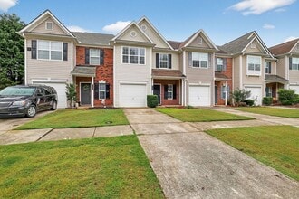 135 Primrose Dr in Cumming, GA - Building Photo - Building Photo