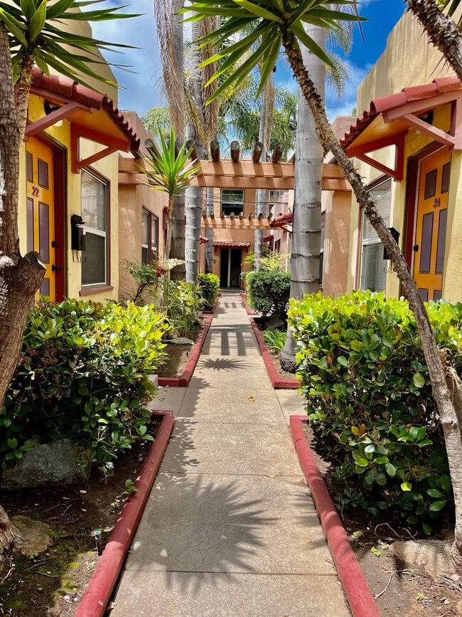 1922 Third Ave in San Diego, CA - Building Photo - Building Photo