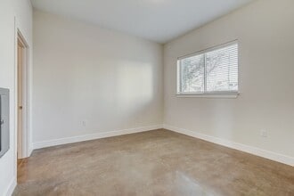 Manchester Park in Richmond, VA - Building Photo - Building Photo