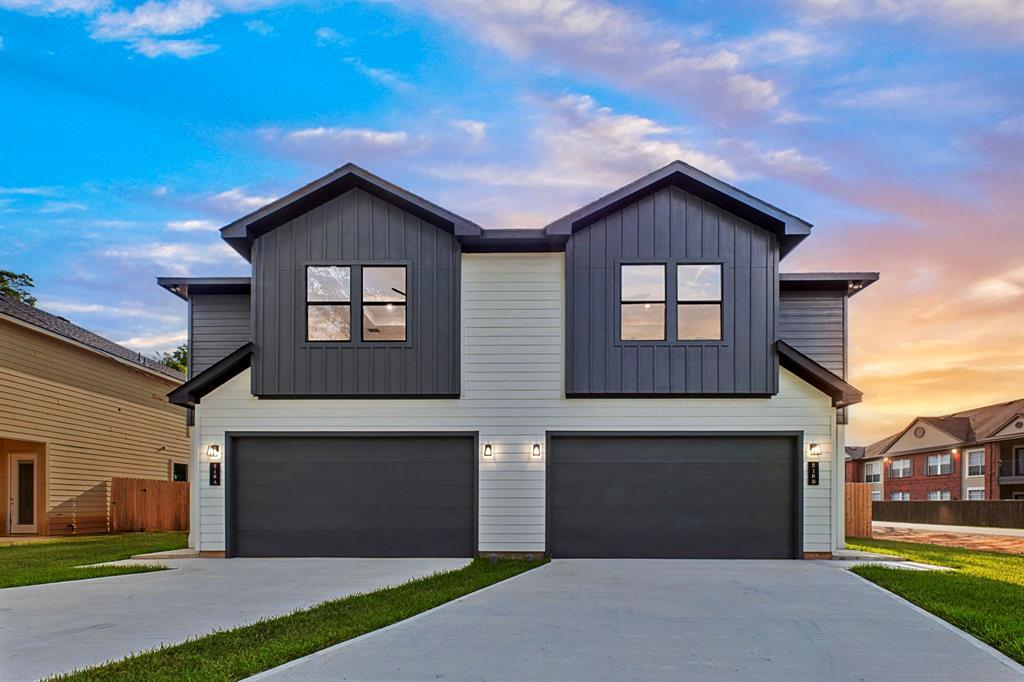 518 Clinton St in Conroe, TX - Building Photo