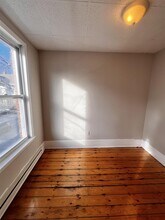 9 School St in Somerville, MA - Foto de edificio - Building Photo