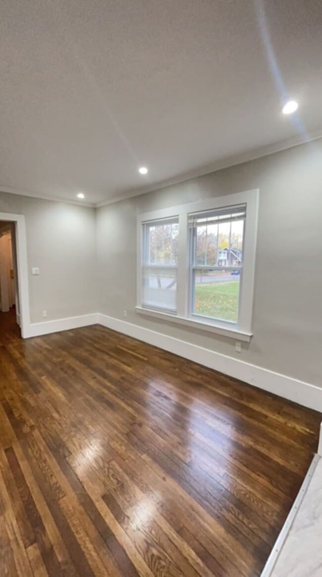 7426 Dunedin St in Detroit, MI - Building Photo - Building Photo