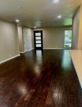 6905 Arboreal Dr in Dallas, TX - Building Photo - Building Photo