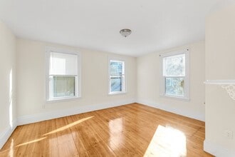 53 Brookside Ave in Boston, MA - Building Photo - Building Photo