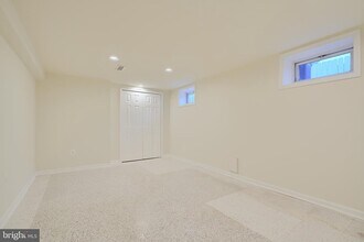 6409 Eastern Pkwy in Baltimore, MD - Building Photo - Building Photo