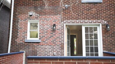 3370 Parkview Ave in Pittsburgh, PA - Foto de edificio - Building Photo