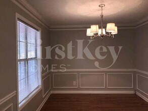 1611 Cumberland Club Rd SW in Marietta, GA - Building Photo - Building Photo