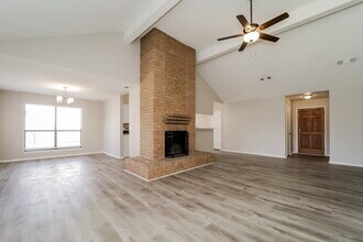 7049 Ivy Pointe Row in Austell, GA - Building Photo - Building Photo