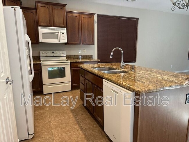 19035 E Pelican Dr in Queen Creek, AZ - Building Photo - Building Photo
