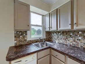 6380 Huntingdon St in Harrisburg, PA - Building Photo - Building Photo