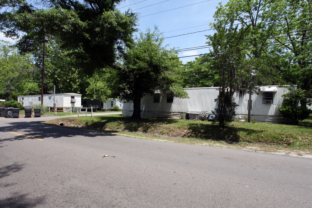 6844-6852 Ward Ave in Charleston, SC - Foto de edificio