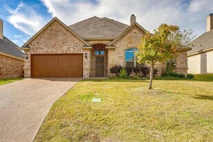 398 Spyglass Dr in Willow Park, TX - Building Photo