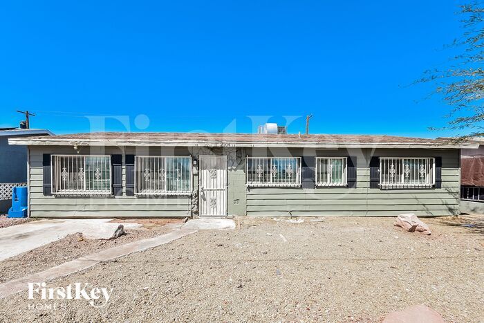 2004 Carver Ave in North Las Vegas, NV - Building Photo