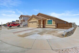 14645 Spanish Point Dr in El Paso, TX - Building Photo - Building Photo