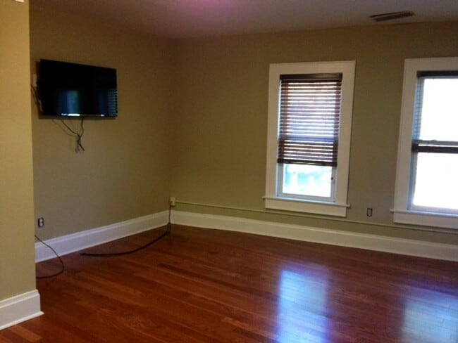 1663 N Pearl St in Columbus, OH - Building Photo - Building Photo