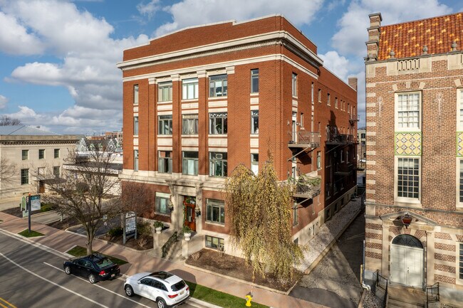 Centennial Park Place