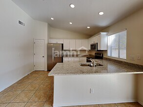 13365 W Desert Rock Dr in Surprise, AZ - Building Photo - Building Photo
