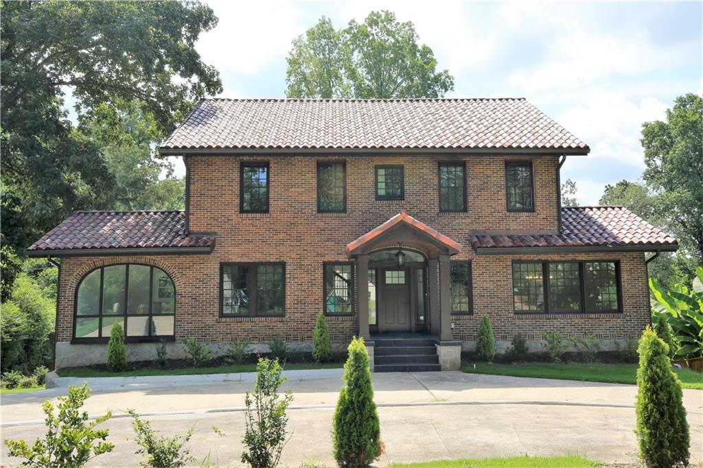 957 Briarcliff Rd NE in Atlanta, GA - Building Photo